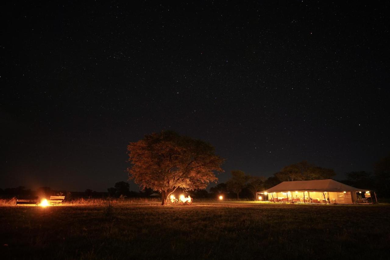 Zawadi Camp Hotel Serengeti Ngoại thất bức ảnh