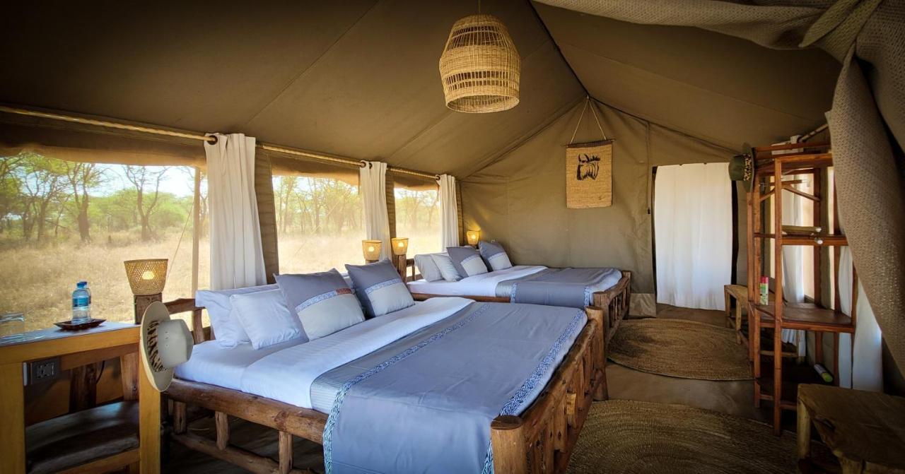 Zawadi Camp Hotel Serengeti Ngoại thất bức ảnh