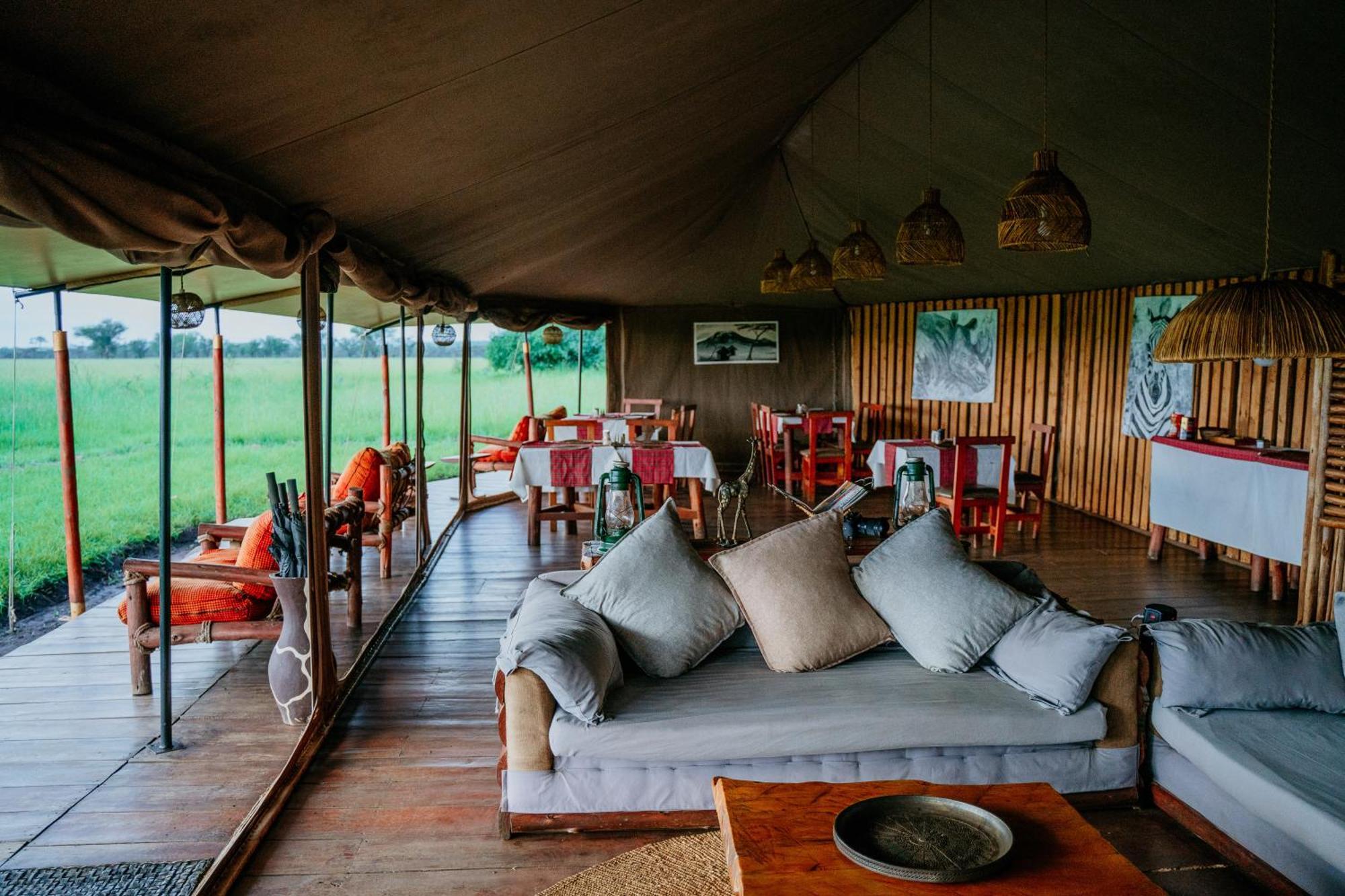 Zawadi Camp Hotel Serengeti Ngoại thất bức ảnh