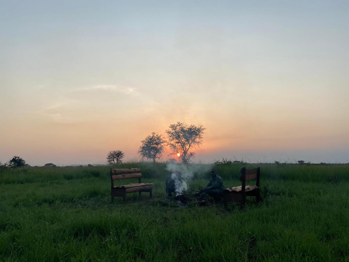 Zawadi Camp Hotel Serengeti Ngoại thất bức ảnh